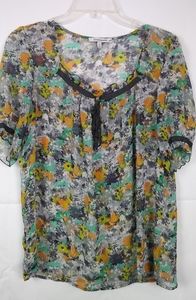 Quintessential multicolored blouse Size Medium